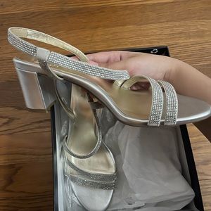 Naturalizer Vanessa dress sandals